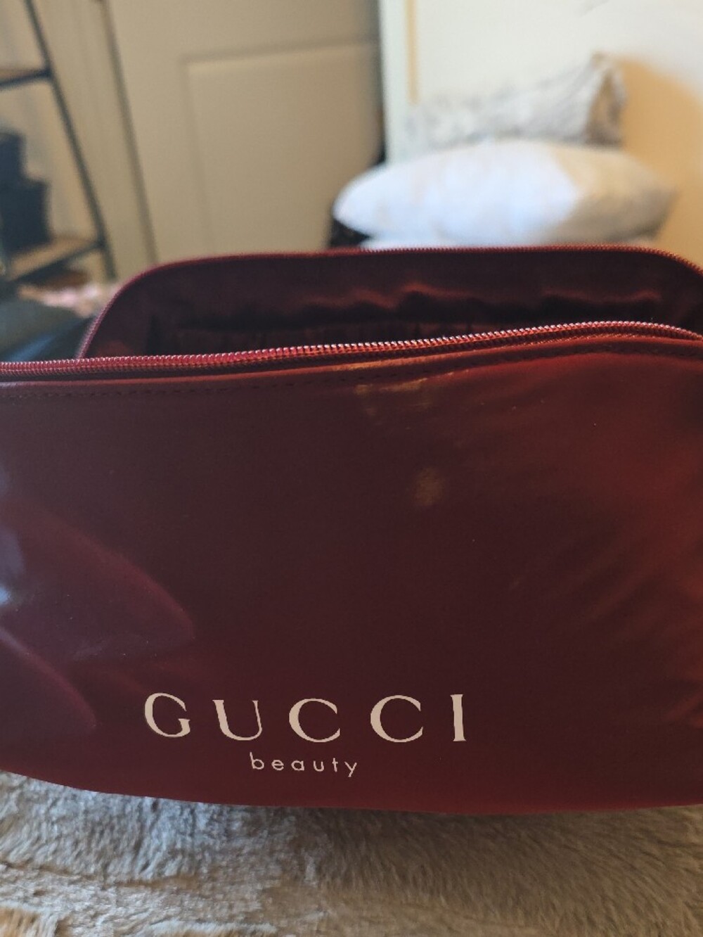 Gucci Beauty Burgundy Cosmetic Pouch - Picture 6 of 6